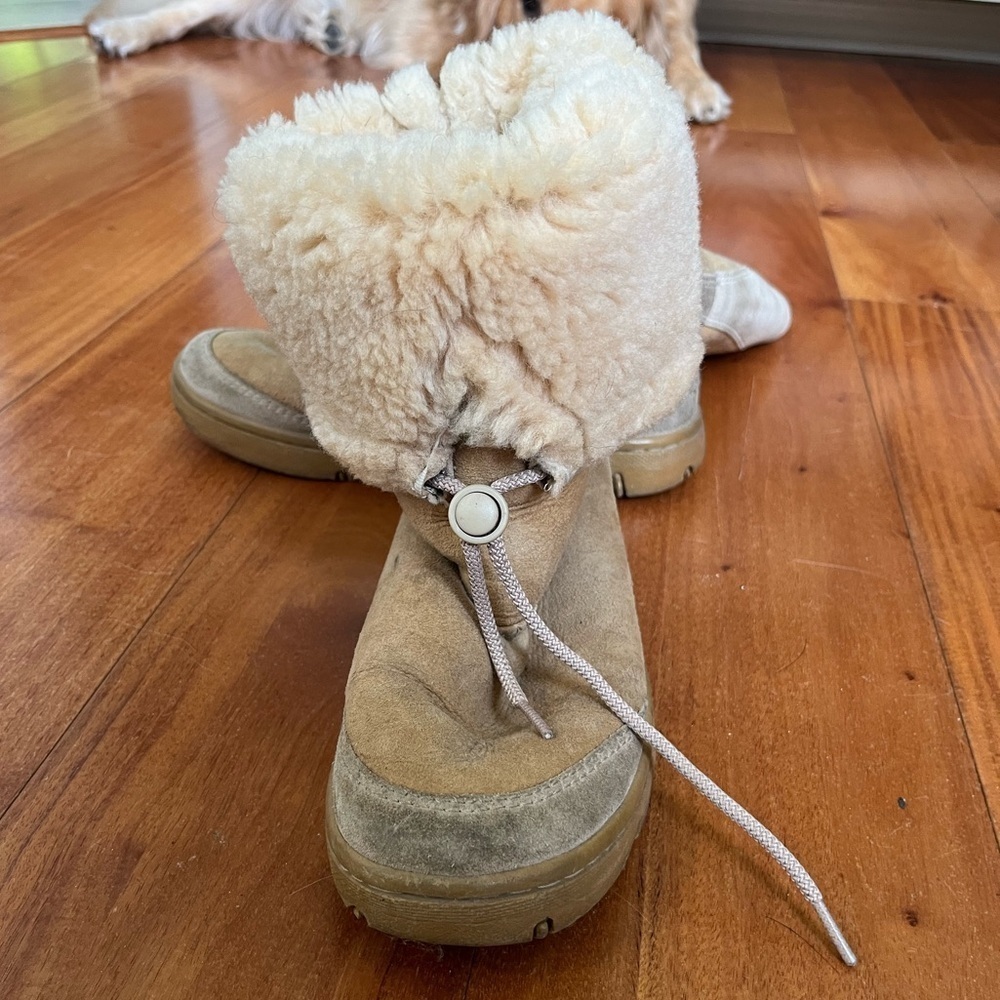 Light Tan Ugg Boots
